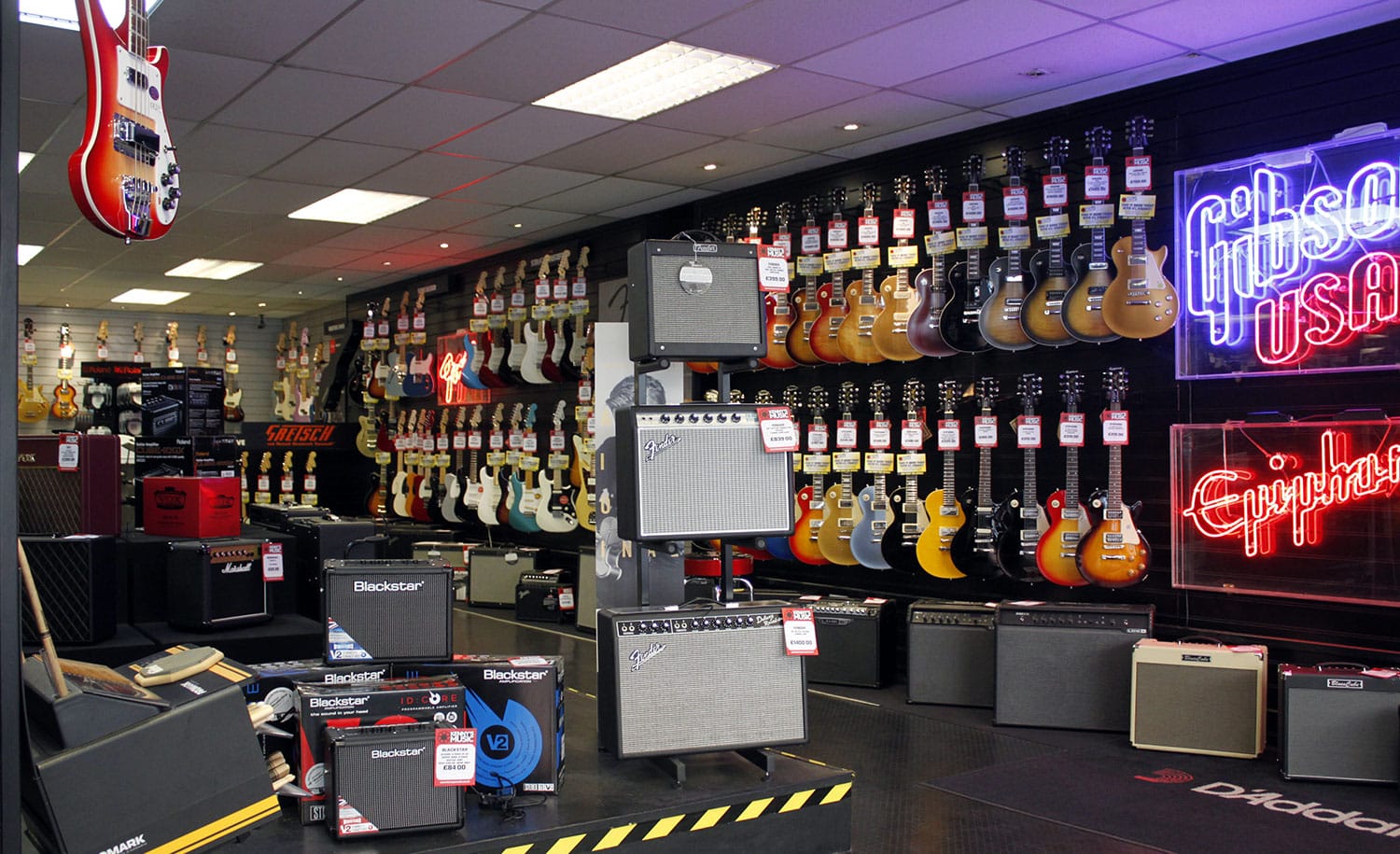 Dundee Freshers 2022 Kenny's Music